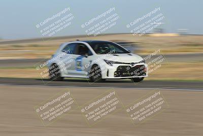 media/Oct-04-2025-OnGrid (Sat) [[44bd565ffa]]/Pink Group/SunSet/